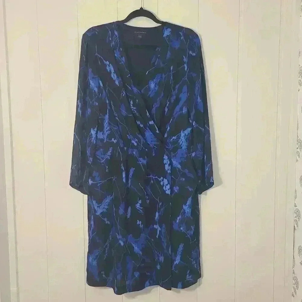 Banana Republic Wrap Dress Blue Black Elastic Waistband Chiffon Size 14